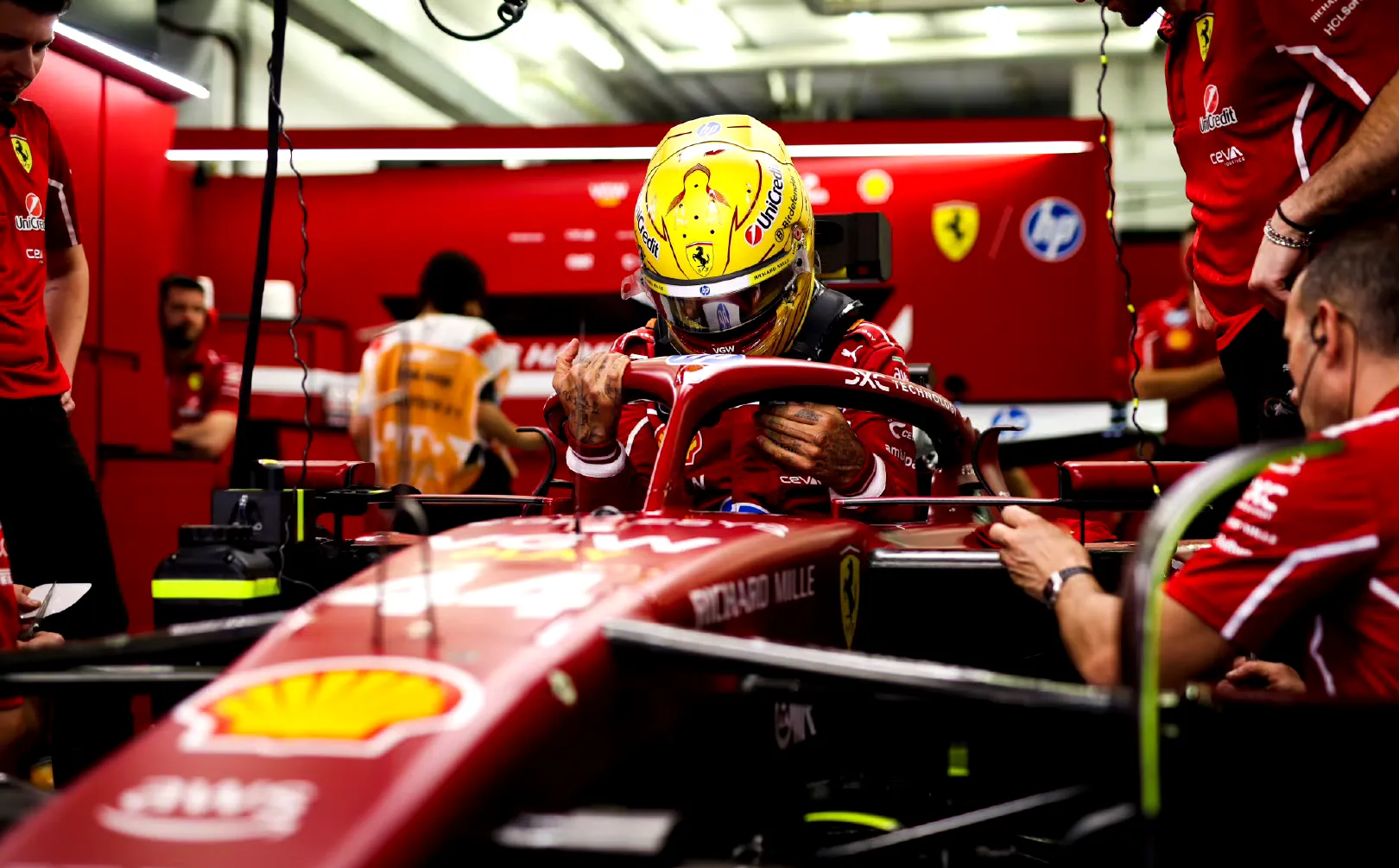 法拉利绝杀雷诺车队，汉密尔顿状态火热