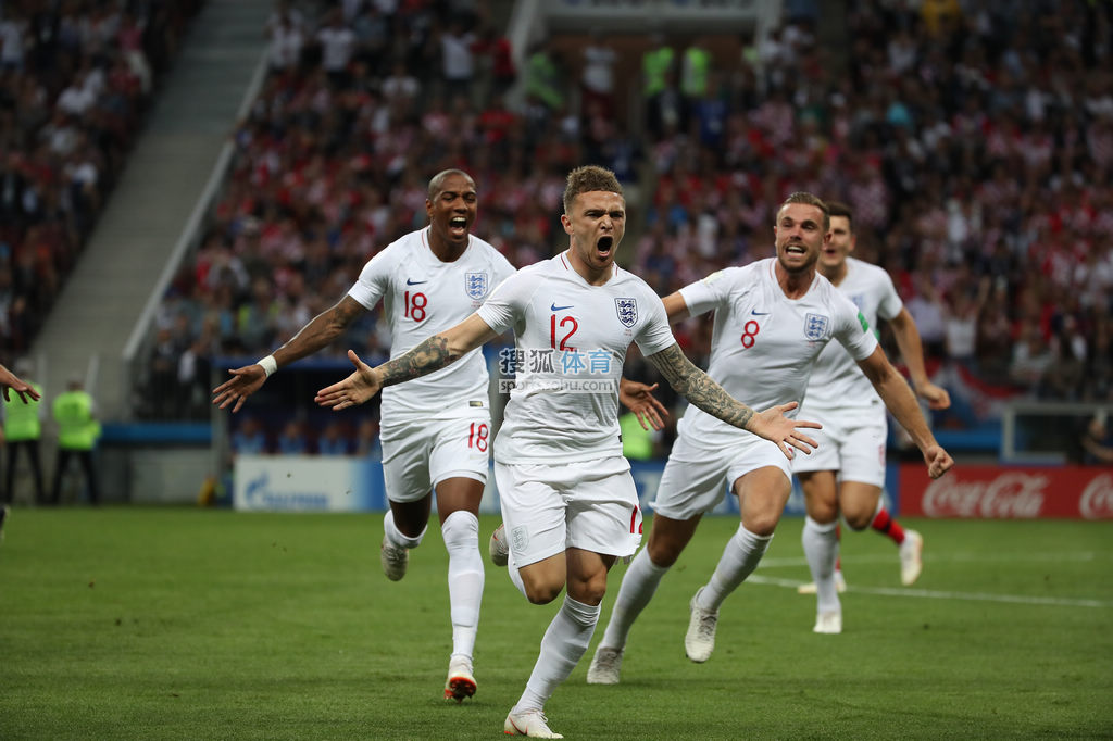 英格兰队力克日本队，波尔惊艳四座