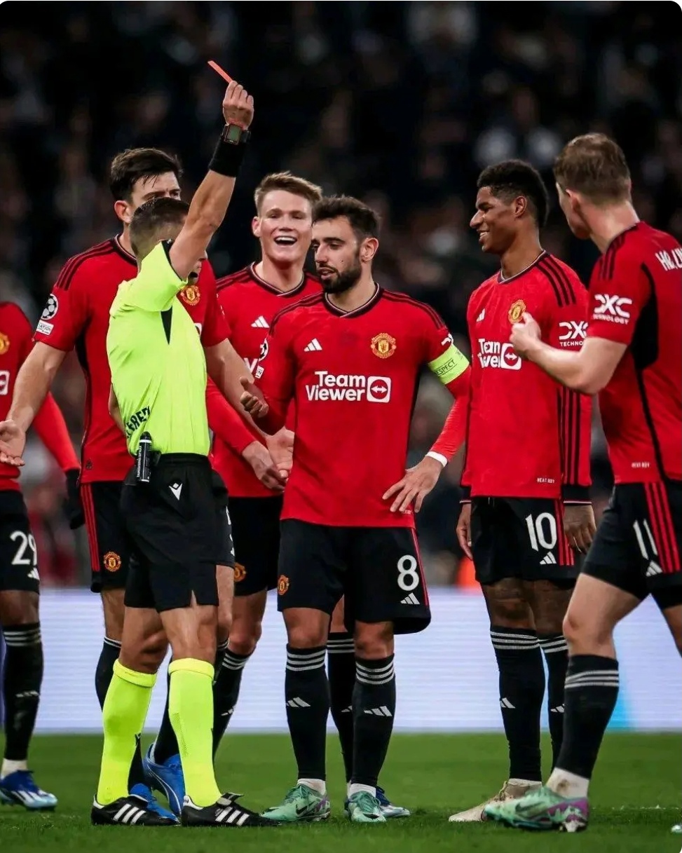 曼联连胜破不胜魔咒，稳定战绩